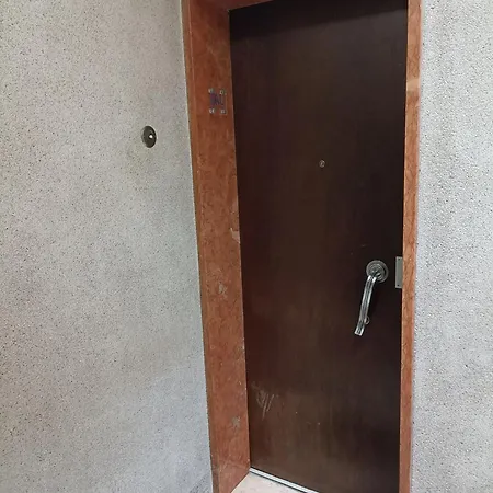 Lejlighed With 2 Bedrooms In Moscavide - Lisbon