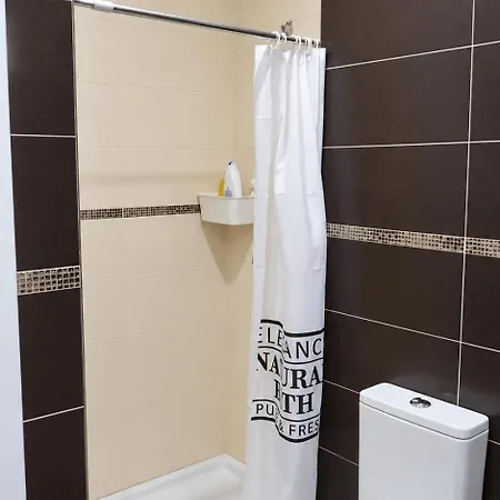 2-bedroom Flat In Moscavide Near Fil And Arena Appartamento