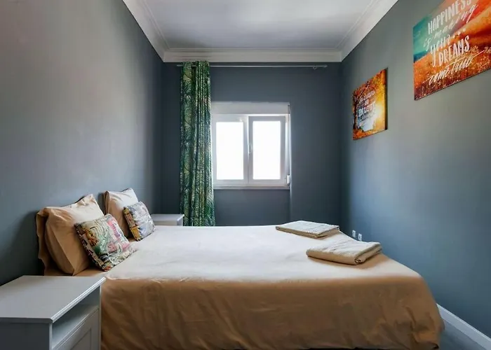 2-bedroom Flat In Moscavide Near Fil And Arena * ロウレス