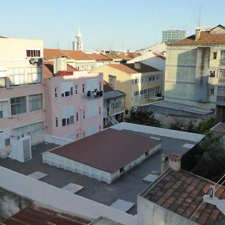 Apartment With 2 Bedrooms In Moscavide - Lisbon Loures