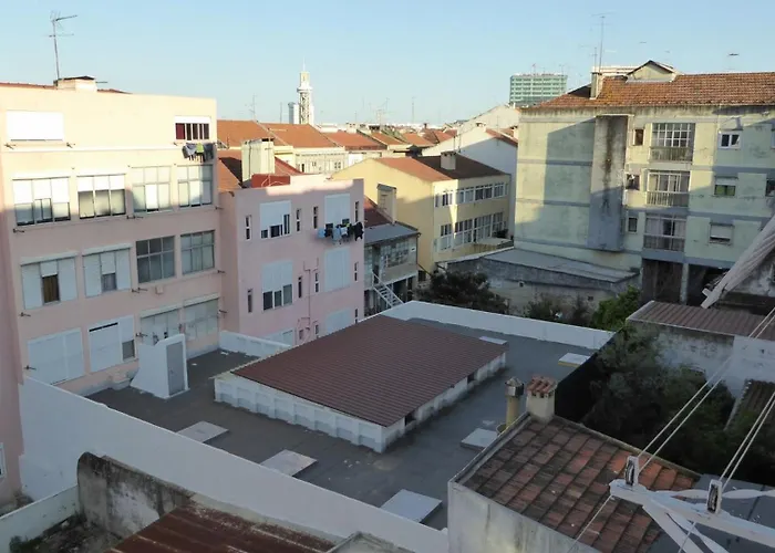 公寓 2-bedroom Flat In Moscavide Near Fil And Arena